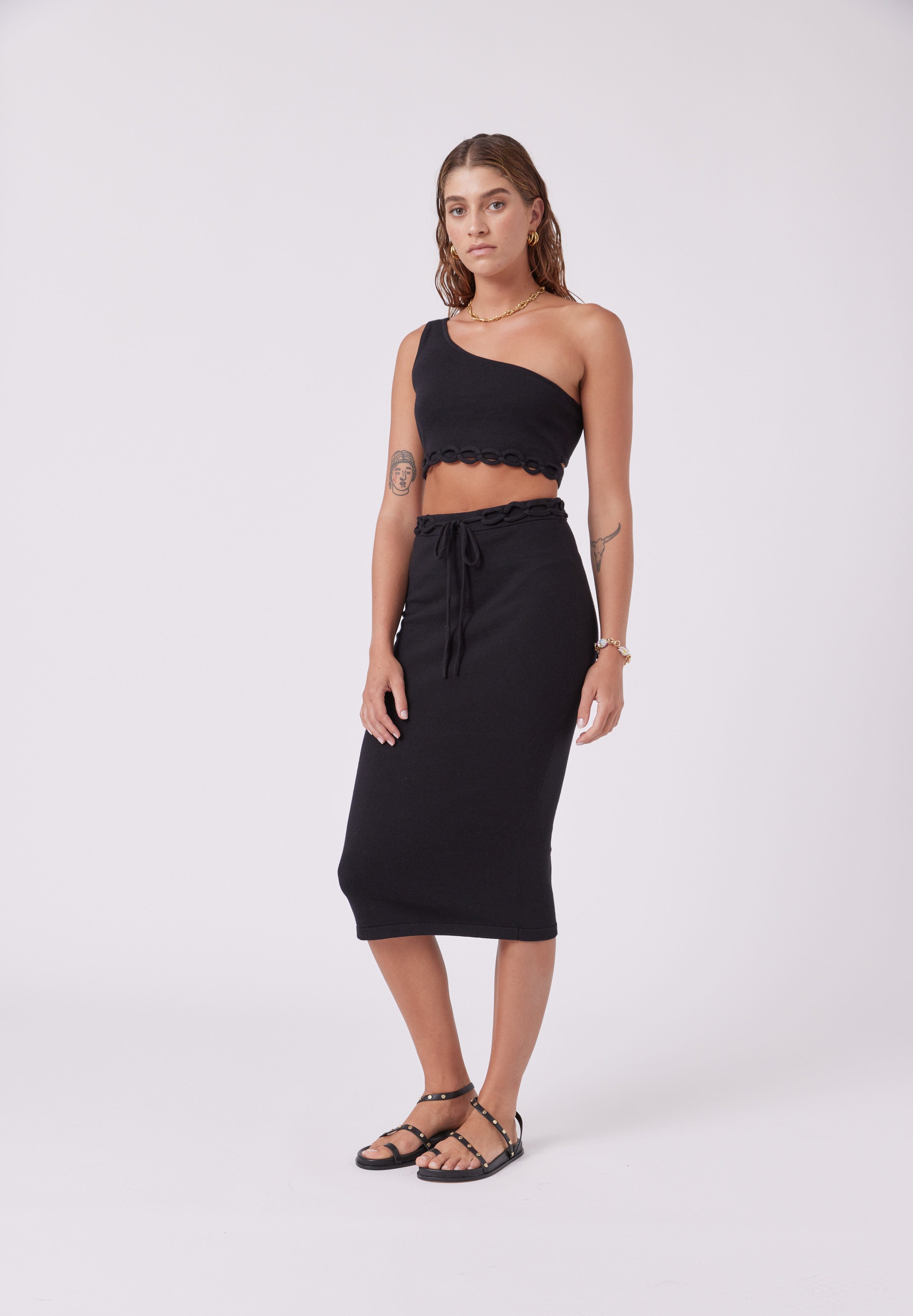 MNKAtelier Tops Chained Crop Top Black