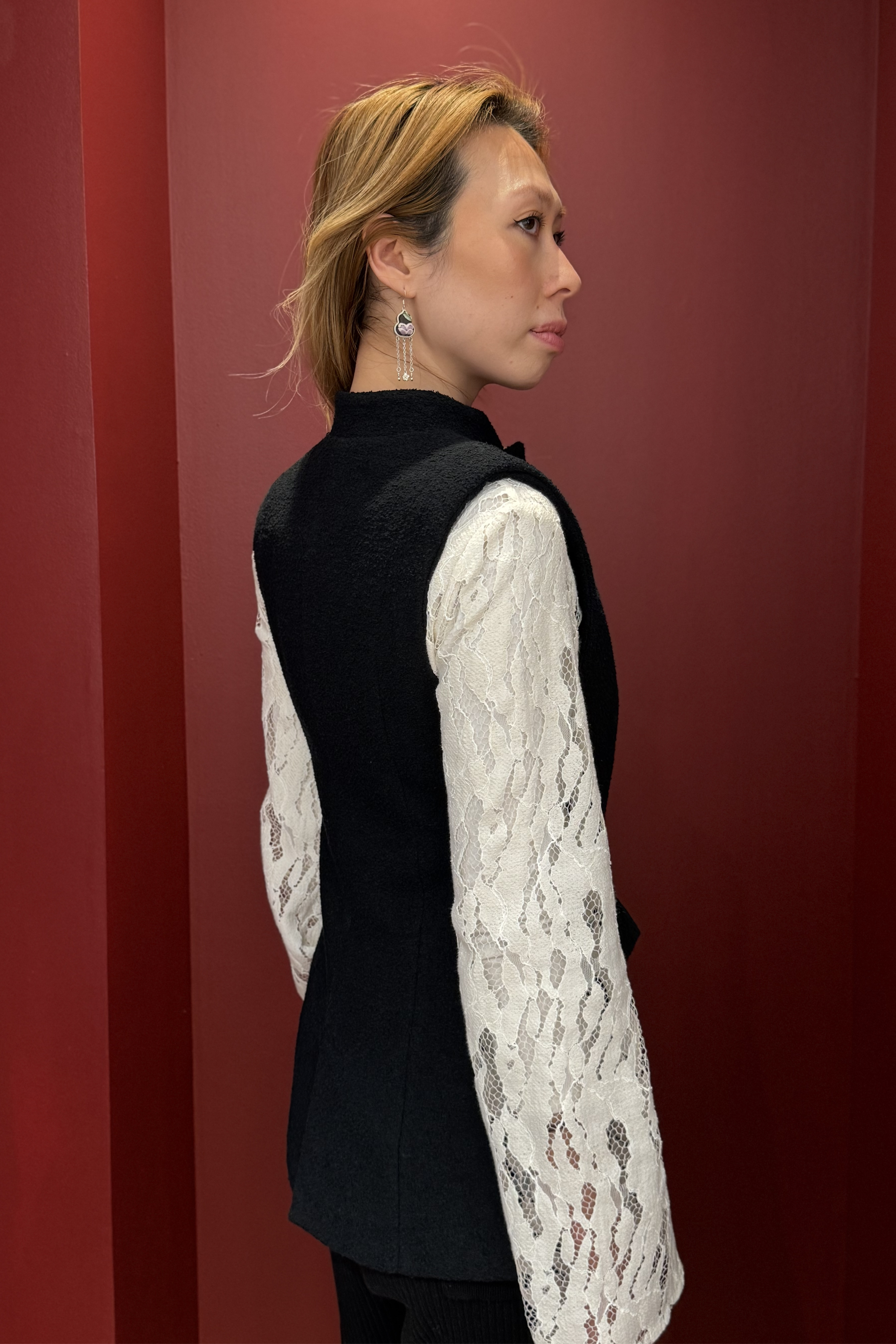Jacquet Vest in Black Bouclé